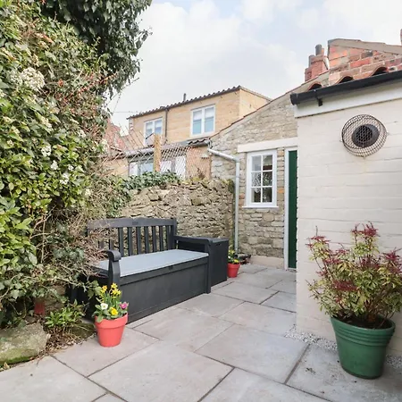 12 Castlegate * Pickering