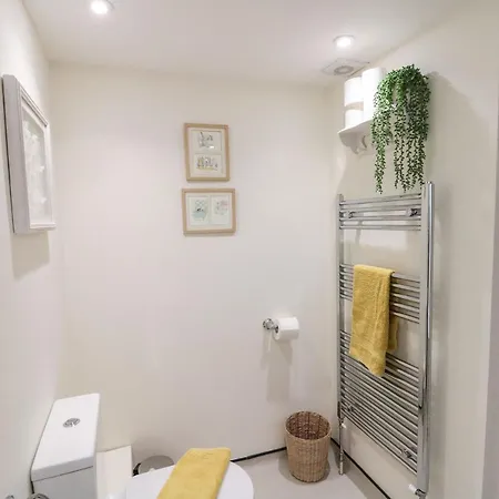 12 Castlegate Pickering