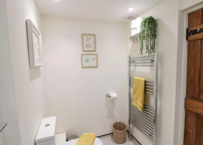 12 Castlegate Pickering